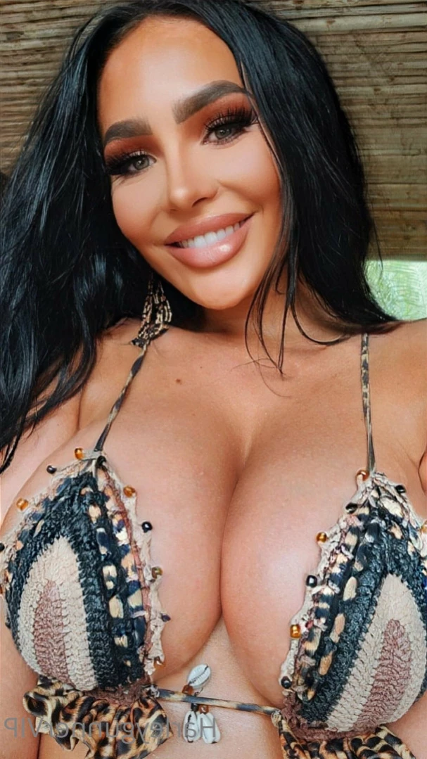 6ft BIG BUSH Amazon🥵💦 [ harleygunnervip ] Onlyfans leaked photo 14577927 on Hotleaks.tv