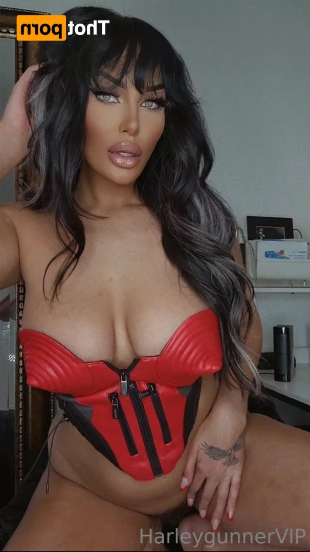 6ft BIG BUSH Amazon🥵💦 [ harleygunnervip ] Onlyfans leaked photo 14577998 on Hotleaks.tv