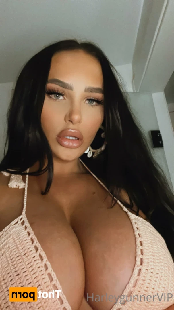 6ft BIG BUSH Amazon🥵💦 [ harleygunnervip ] Onlyfans leaked photo 14578312 on Hotleaks.tv