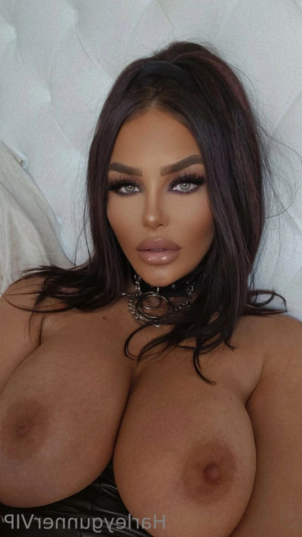 6ft BIG BUSH Amazon🥵💦 [ harleygunnervip ] Onlyfans leaked photo 14578520 on Hotleaks.tv