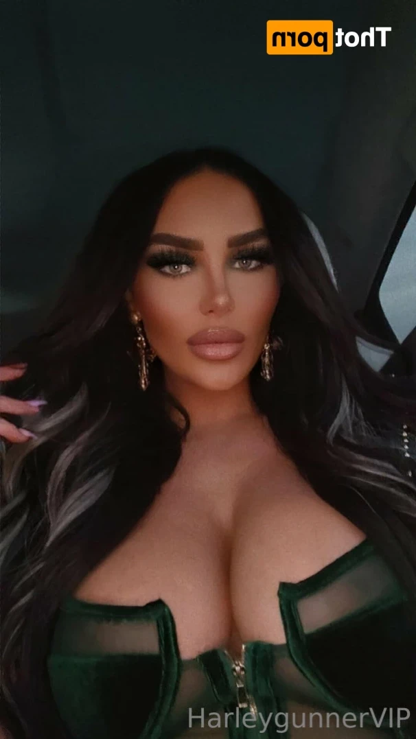 6ft BIG BUSH Amazon🥵💦 [ harleygunnervip ] Onlyfans leaked photo 14579274 on Hotleaks.tv