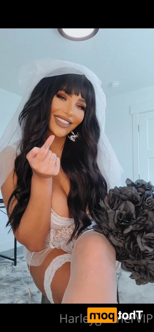 6ft BIG BUSH Amazon🥵💦 [ harleygunnervip ] Onlyfans leaked photo 14579833 on Hotleaks.tv