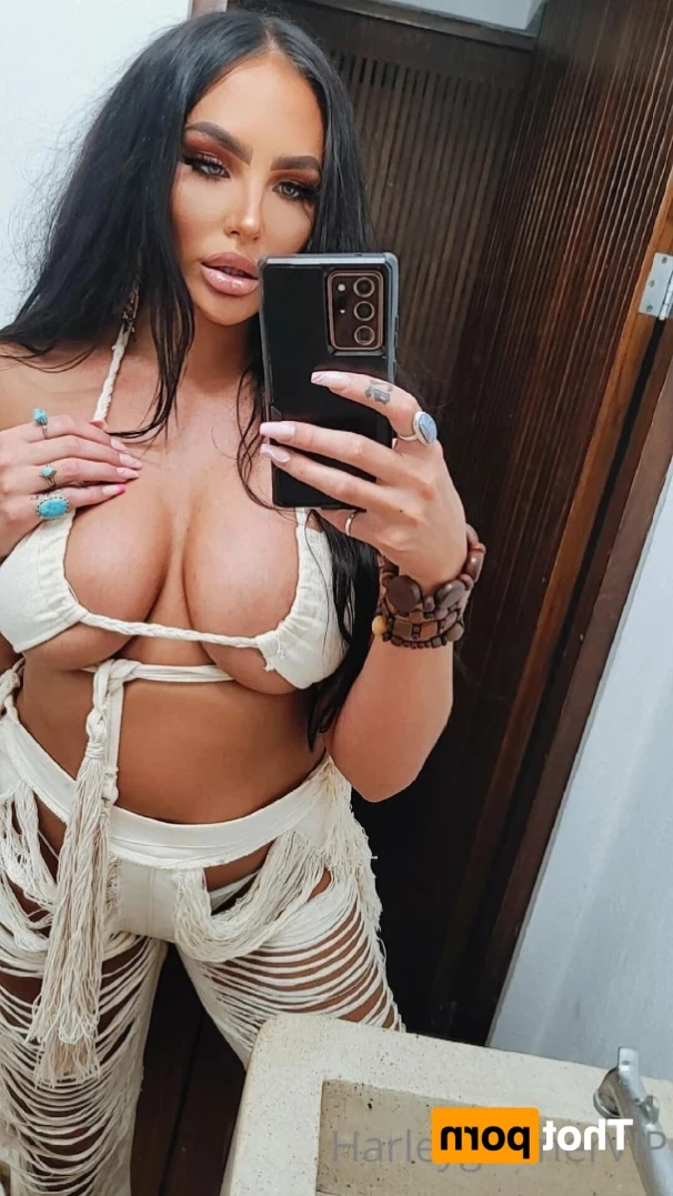 6ft BIG BUSH Amazon🥵💦 [ harleygunnervip ] Onlyfans leaked photo 14756441 on Hotleaks.tv