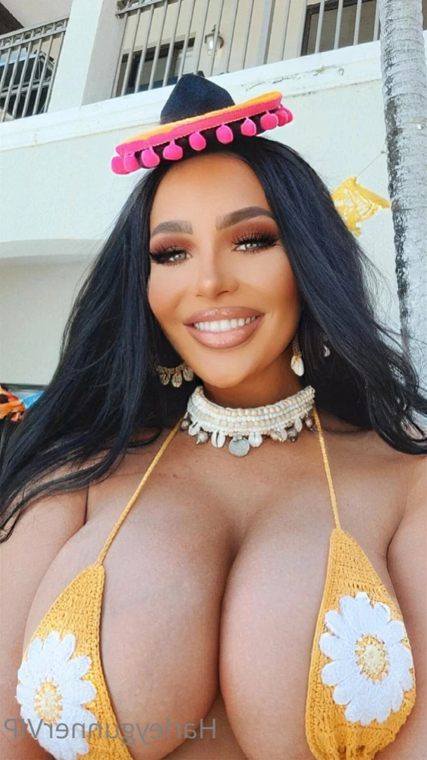 6ft BIG BUSH Amazon🥵💦 [ harleygunnervip ] Onlyfans leaked photo 15477474 on Hotleaks.tv