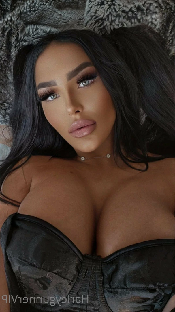 6ft BIG BUSH Amazon🥵💦 [ harleygunnervip ] Onlyfans leaked photo 15477482 on Hotleaks.tv