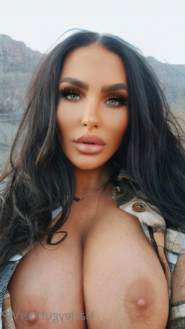 6ft BIG BUSH Amazon🥵💦 [ harleygunnervip ] Onlyfans leaked photo 15477934 on Hotleaks.tv