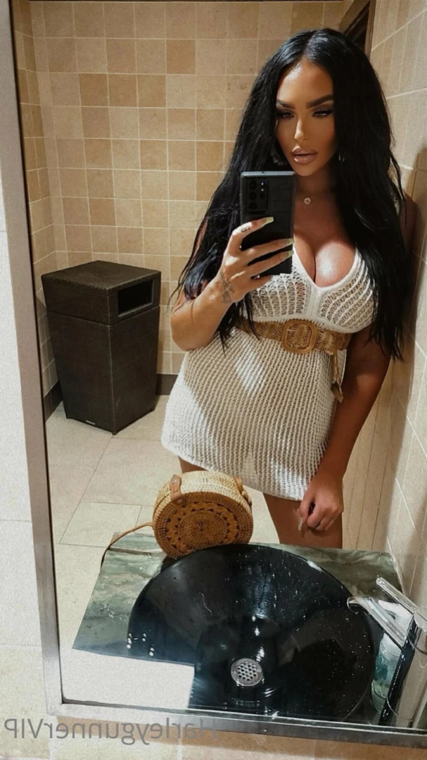6ft BIG BUSH Amazon🥵💦 [ harleygunnervip ] Onlyfans leaked photo 15481533 on Hotleaks.tv