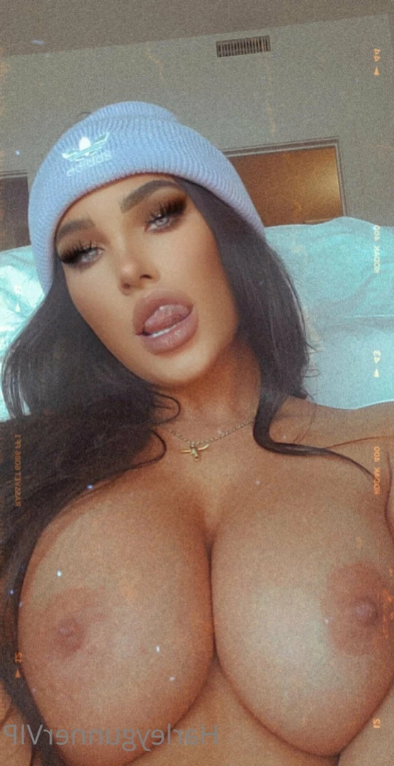 6ft BIG BUSH Amazon🥵💦 [ harleygunnervip ] Onlyfans leaked photo 15500967 on Hotleaks.tv