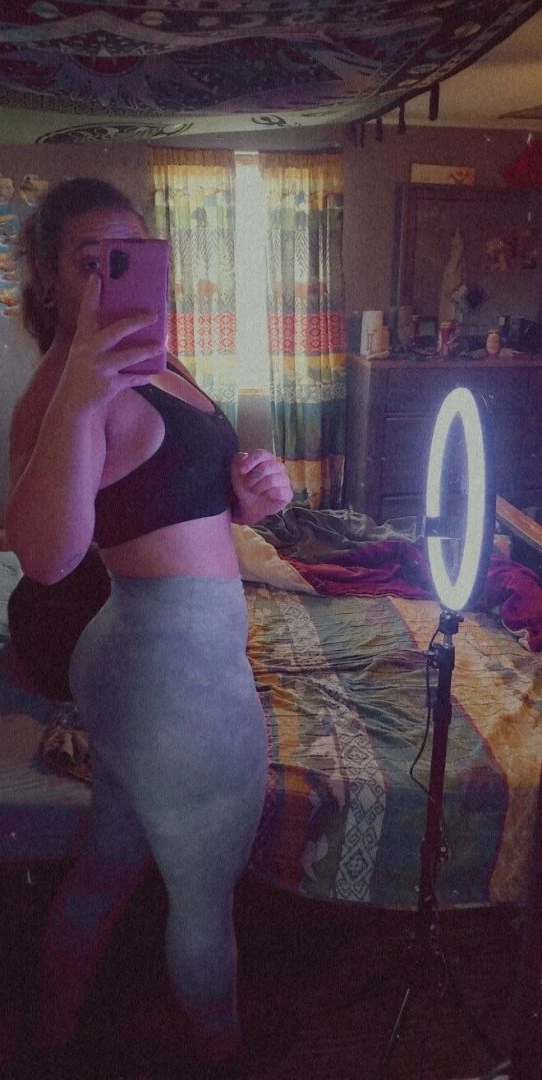 EMM LOOMIS [ hatchbackhoe ] Onlyfans leaked photo 3675024 on Hotleaks.tv