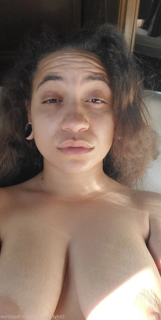 EMM LOOMIS [ hatchbackhoe ] Onlyfans leaked photo 3684551 on Hotleaks.tv