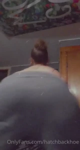 4896811