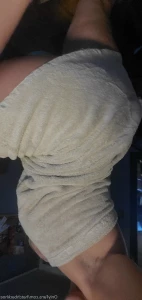 5893382