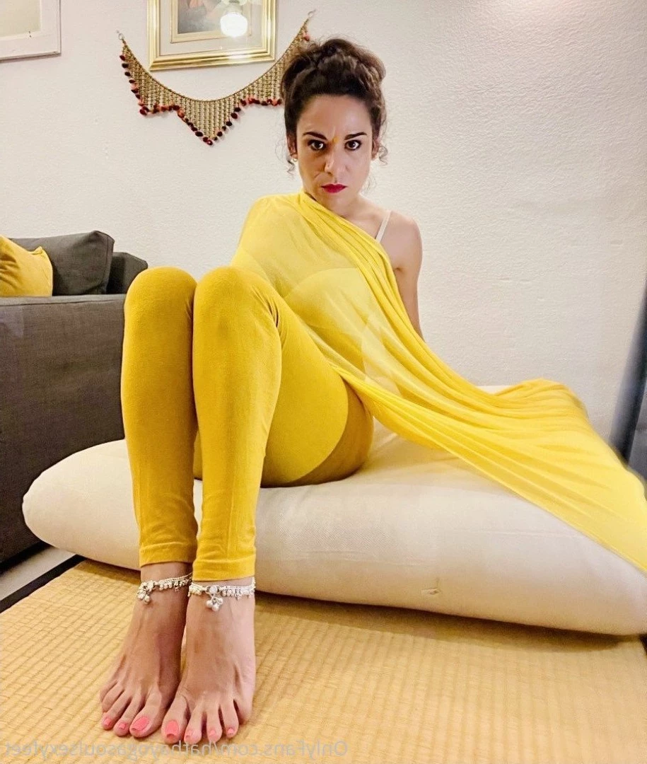 Goddess hatha  sexy feet and soles [ goddesshathafeet ] Onlyfans leaked photo 3310321 on Hotleaks.tv