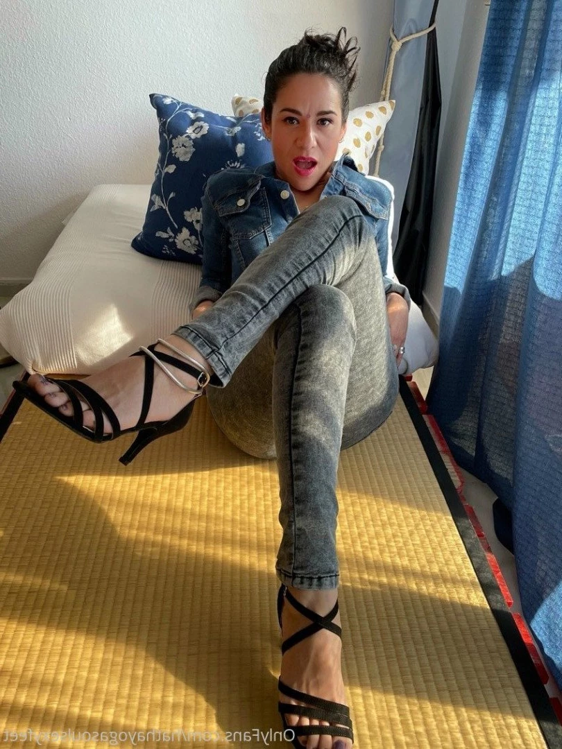 Goddess hatha  sexy feet and soles [ goddesshathafeet ] Onlyfans leaked photo 3310513 on Hotleaks.tv