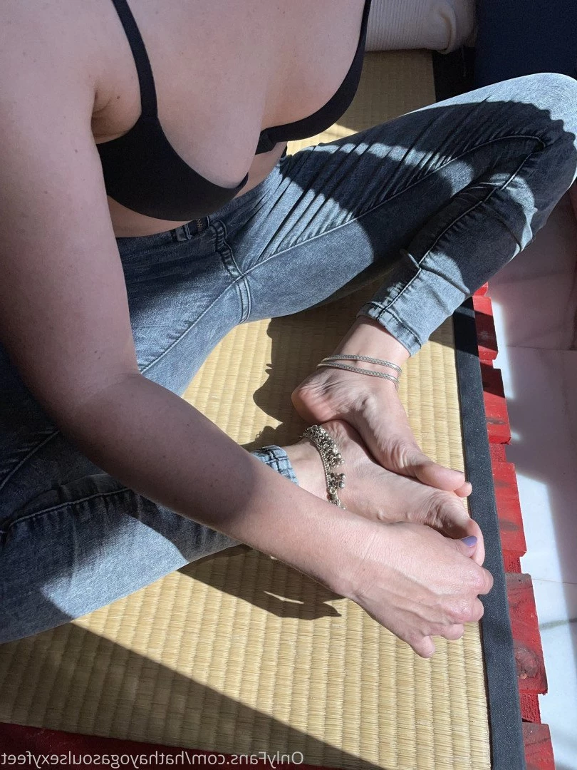 Goddess hatha  sexy feet and soles [ goddesshathafeet ] Onlyfans leaked photo 3311239 on Hotleaks.tv