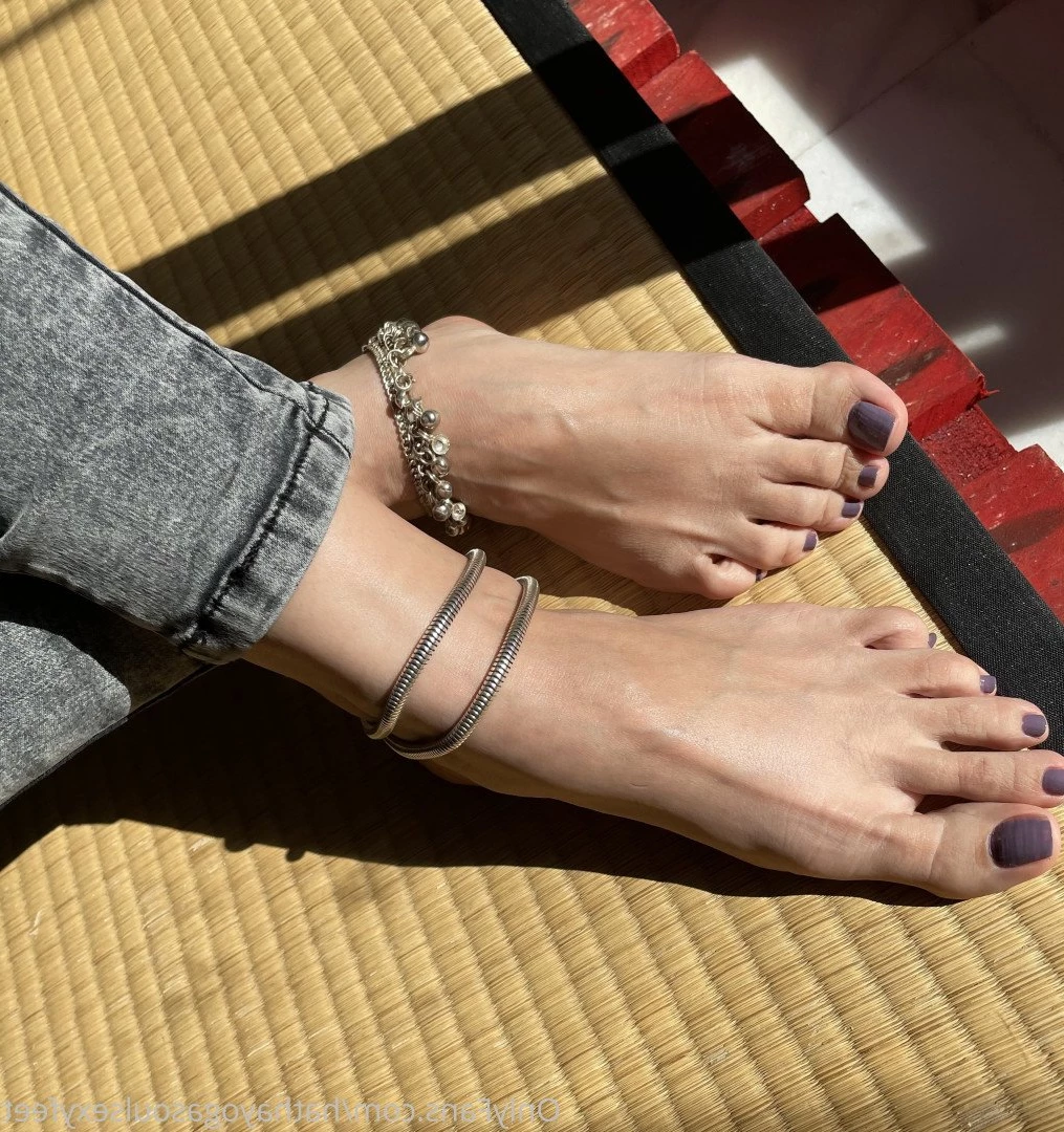 Goddess hatha  sexy feet and soles [ goddesshathafeet ] Onlyfans leaked photo 3311654 on Hotleaks.tv