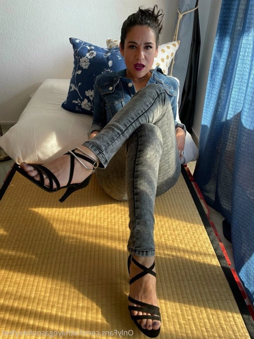 Goddess hatha  sexy feet and soles [ goddesshathafeet ] Onlyfans leaked photo 3311854 on Hotleaks.tv