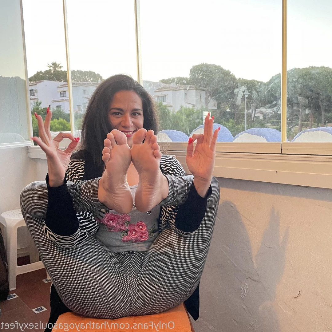 Goddess hatha  sexy feet and soles [ goddesshathafeet ] Onlyfans leaked photo 3313495 on Hotleaks.tv