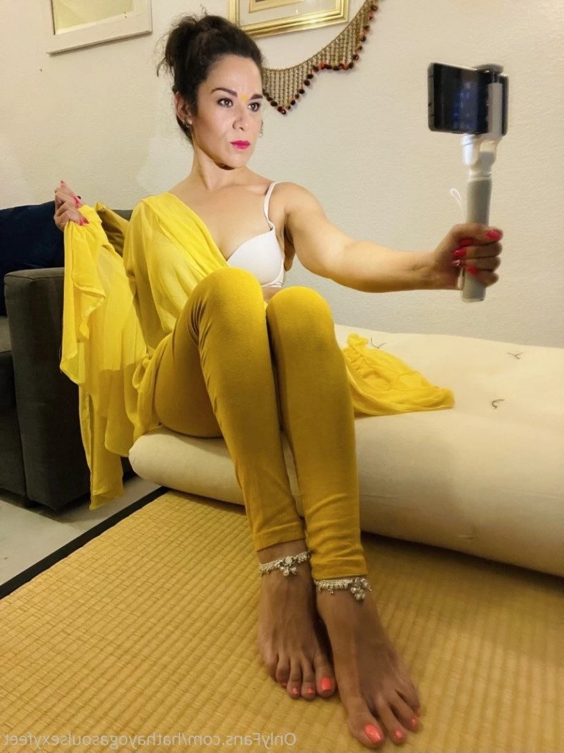 Goddess hatha  sexy feet and soles [ goddesshathafeet ] Onlyfans leaked photo 3313936 on Hotleaks.tv