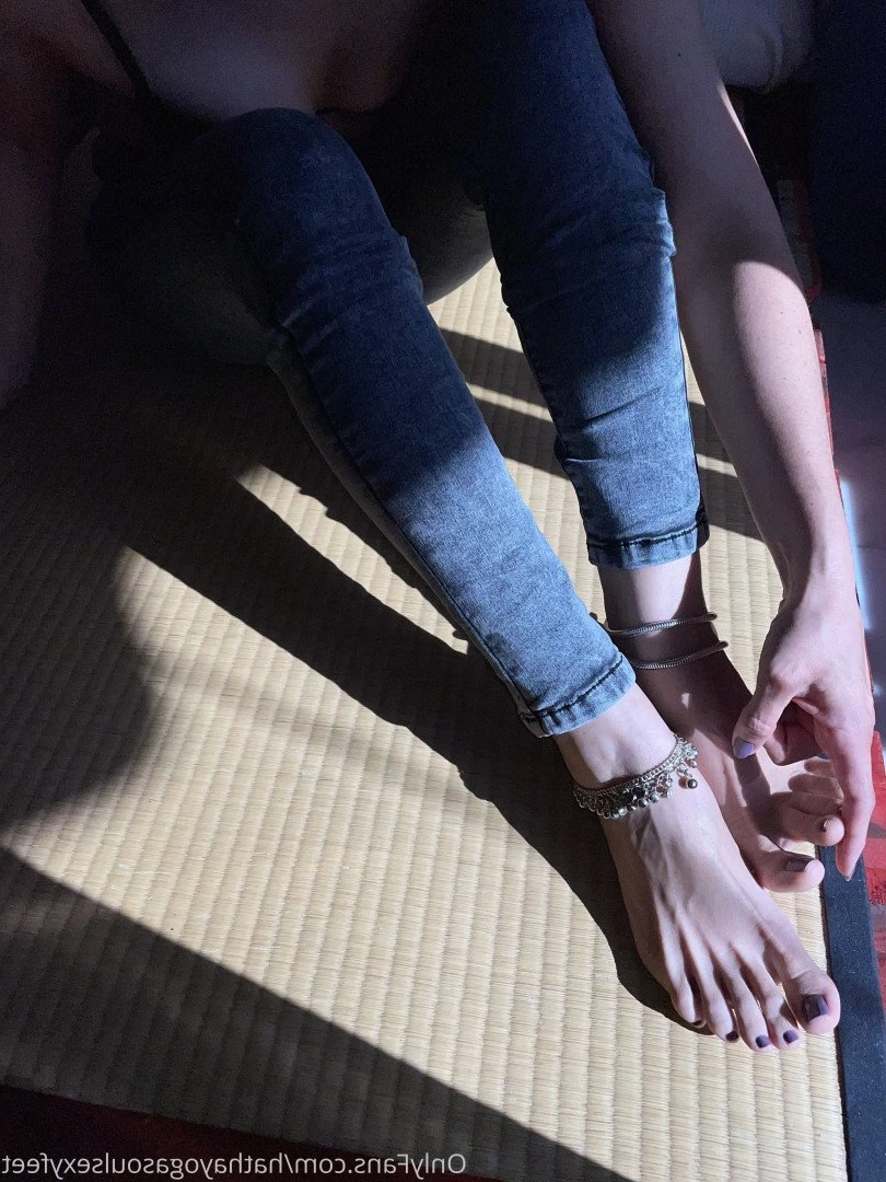 Goddess hatha  sexy feet and soles [ goddesshathafeet ] Onlyfans leaked photo 3315635 on Hotleaks.tv