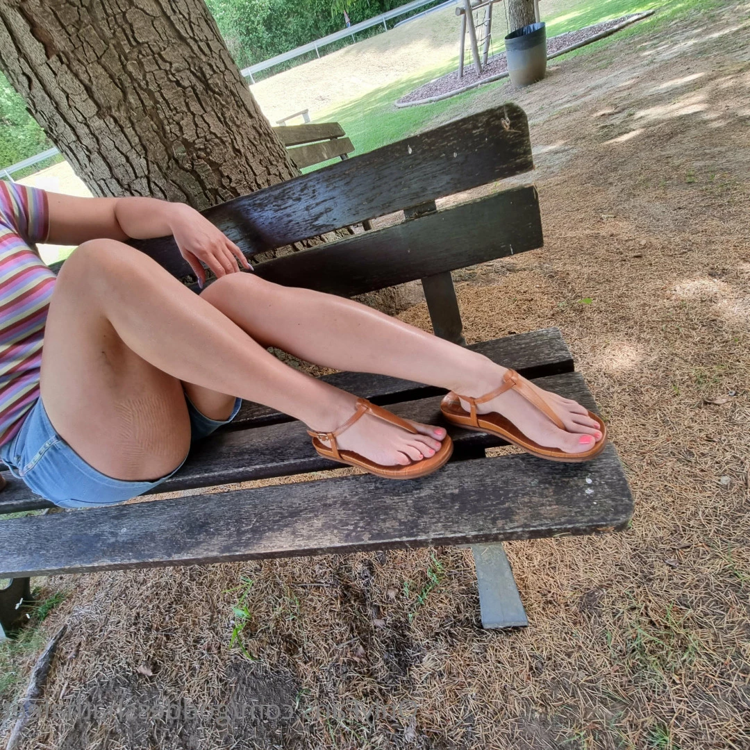 Goddess hatha  sexy feet and soles [ goddesshathafeet ] Onlyfans leaked photo 6309330 on Hotleaks.tv