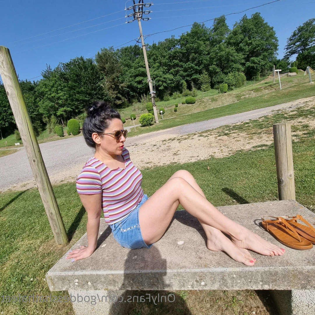 Goddess hatha  sexy feet and soles [ goddesshathafeet ] Onlyfans leaked photo 6309428 on Hotleaks.tv