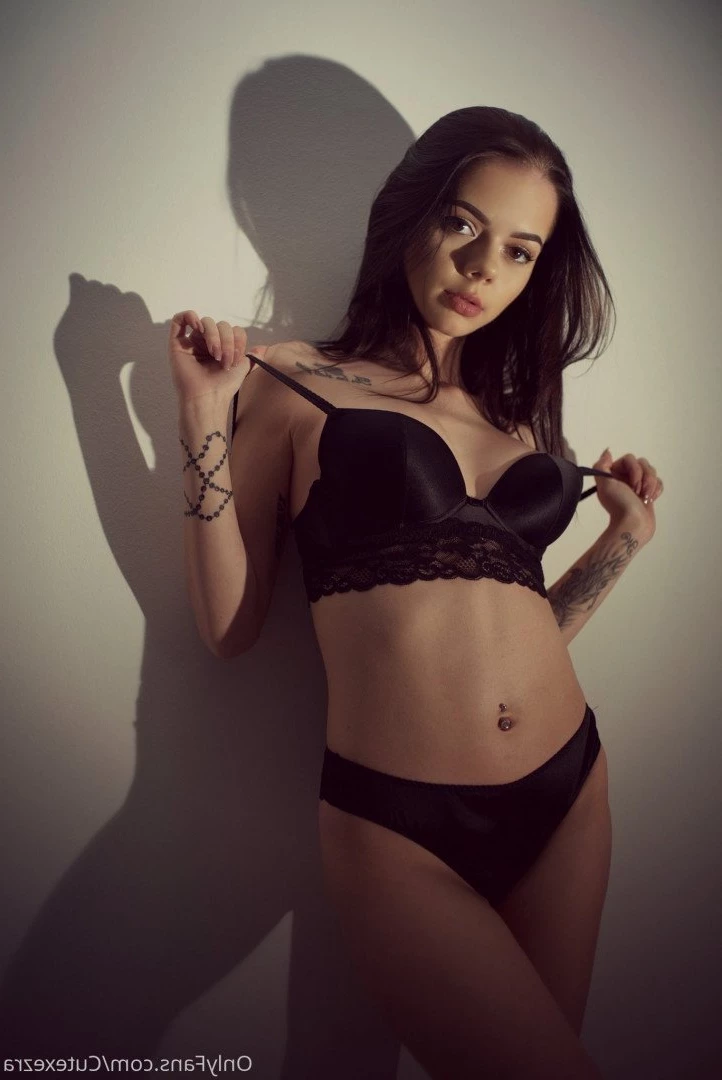 E Z Z Y ♡︎ [ cutexezra ] Onlyfans leaked photo 288005 on Hotleaks.tv