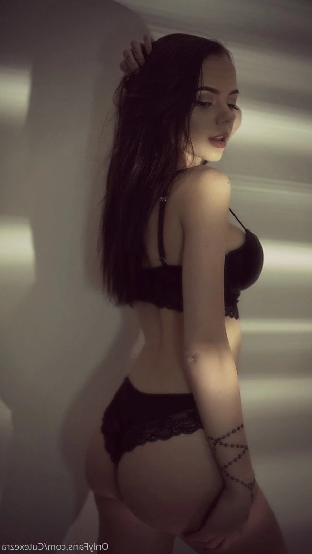 E Z Z Y ♡︎ [ cutexezra ] Onlyfans leaked photo 288034 on Hotleaks.tv