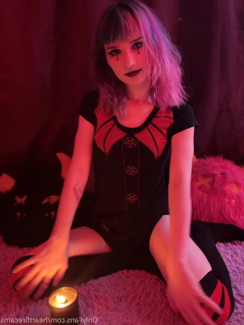 HeartFire [ heartfirecams ] Onlyfans leaked photo 3343645 on Hotleaks.tv