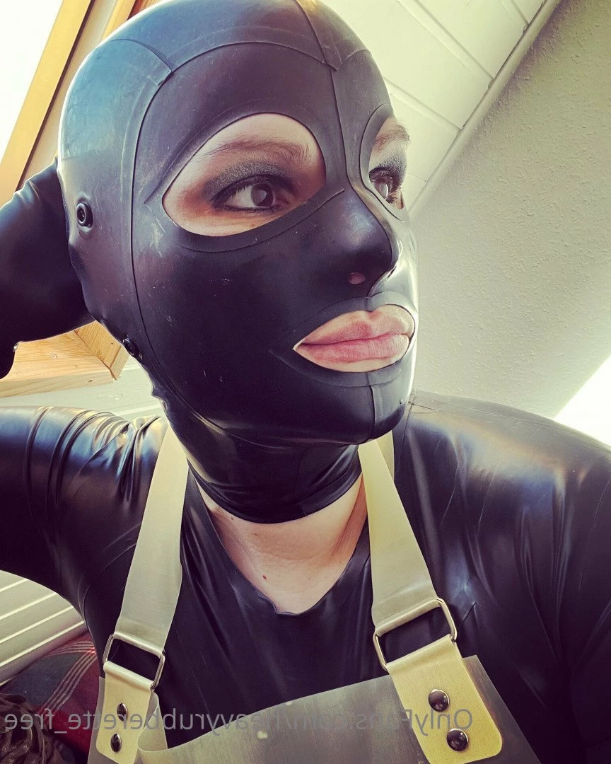 heavyrubberette_free Onlyfans leaked photo 3367741 on Hotleaks.tv