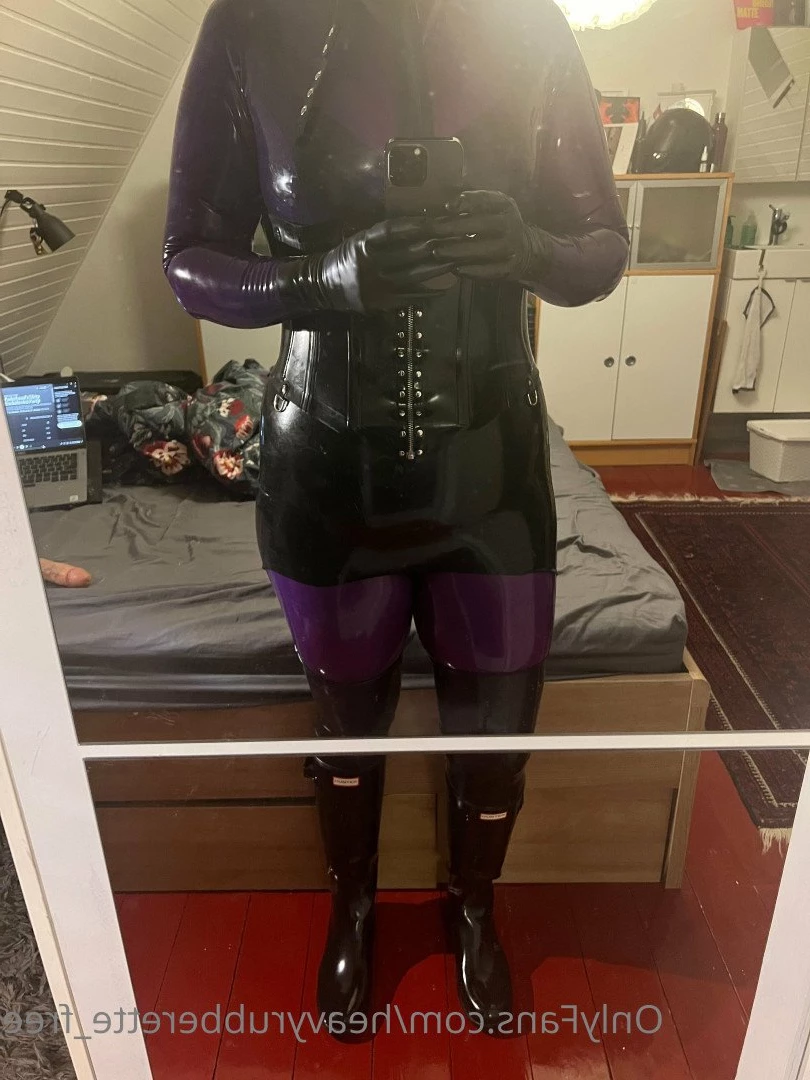 heavyrubberette_free Onlyfans leaked photo 3368485 on Hotleaks.tv