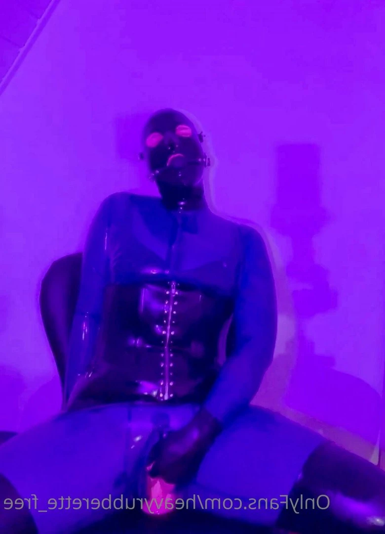 heavyrubberette_free Onlyfans leaked photo 3369419 on Hotleaks.tv