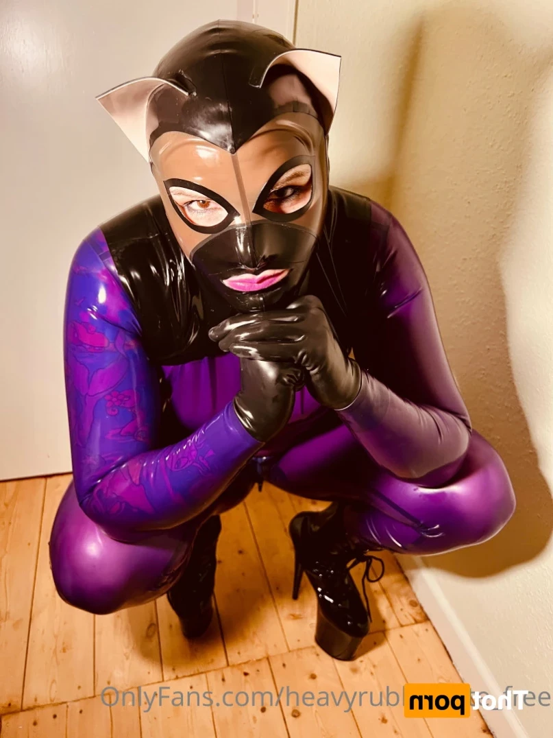 heavyrubberette_free Onlyfans leaked photo 14576241 on Hotleaks.tv