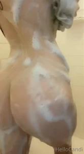 4896960