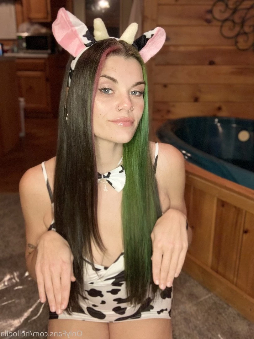 Goddess Ella [ helloella ] Onlyfans leaked photo 3171629 on Hotleaks.tv