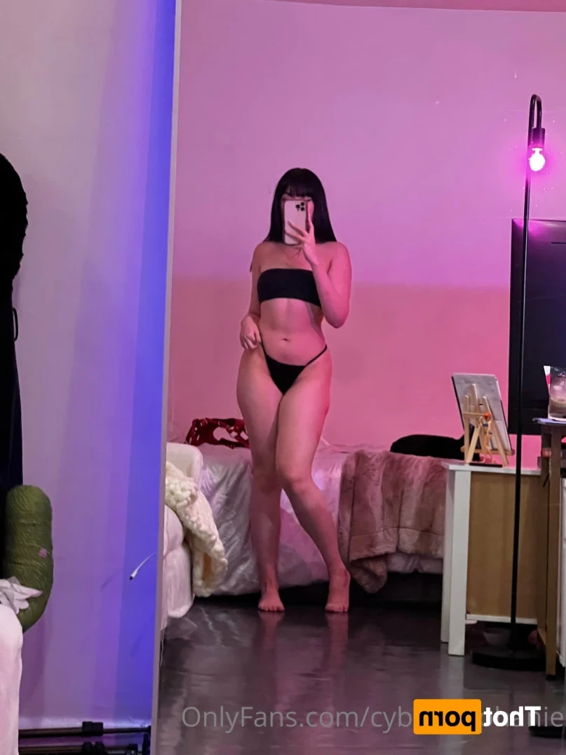 steph [ cyberstephanie ] Onlyfans leaked photo 14440692 on Hotleaks.tv