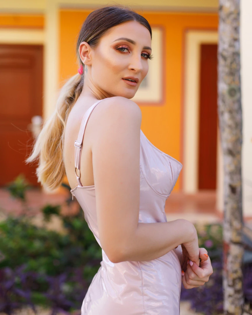 Holly Hauls [ hollythauls ] Onlyfans leaked photo 9451037 on Hotleaks.tv