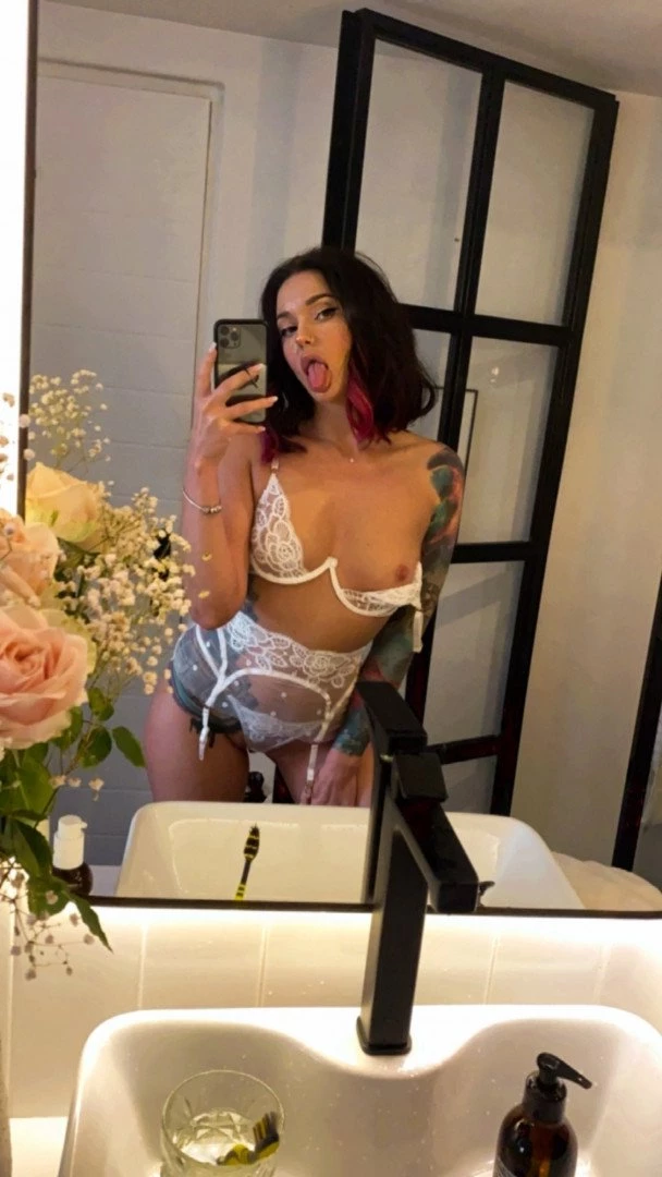 Creamy Pierced Pussy💦 [ holylovesmolly ] Onlyfans leaked photo 3361329 on Hotleaks.tv