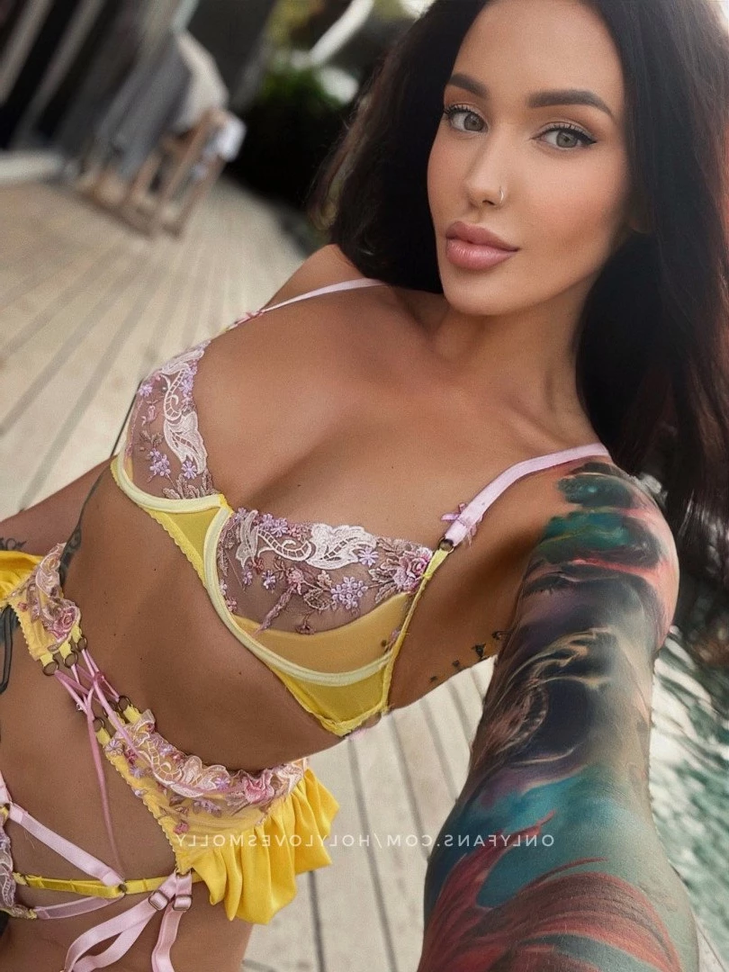 Creamy Pierced Pussy💦 [ holylovesmolly ] Onlyfans leaked photo 3361618 on Hotleaks.tv