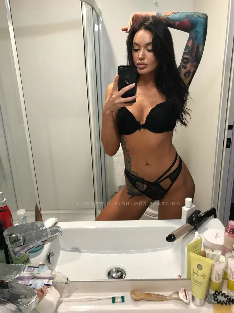 Creamy Pierced Pussy💦 [ holylovesmolly ] Onlyfans leaked photo 3362328 on Hotleaks.tv