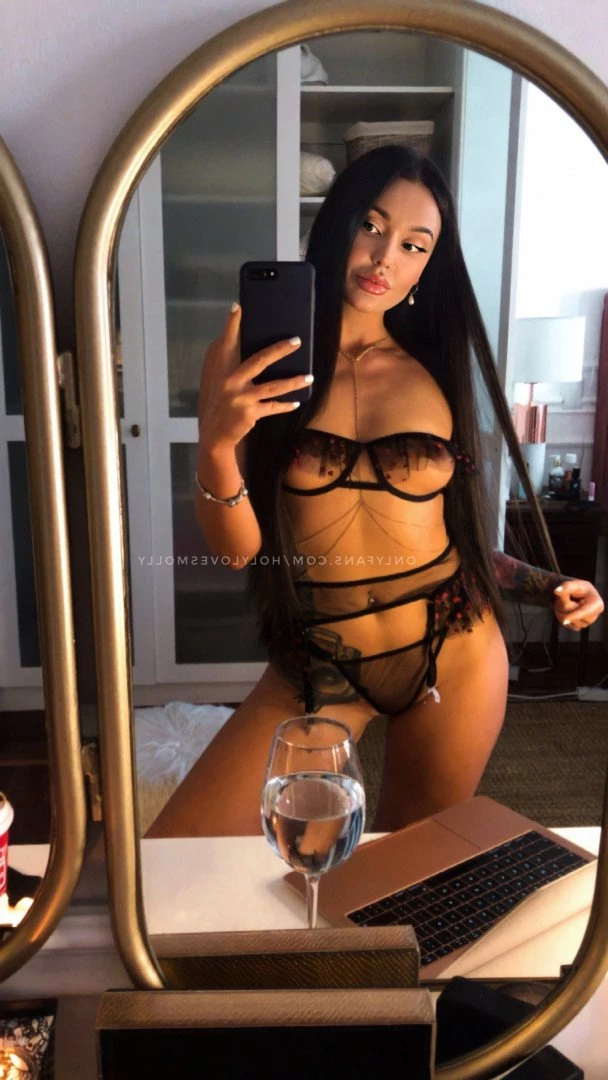 Creamy Pierced Pussy💦 [ holylovesmolly ] Onlyfans leaked photo 3363674 on Hotleaks.tv