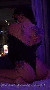 Creamy Pierced Pussy💦 [ holylovesmolly ] Onlyfans leaked video 3450938 on Hotleaks.tv