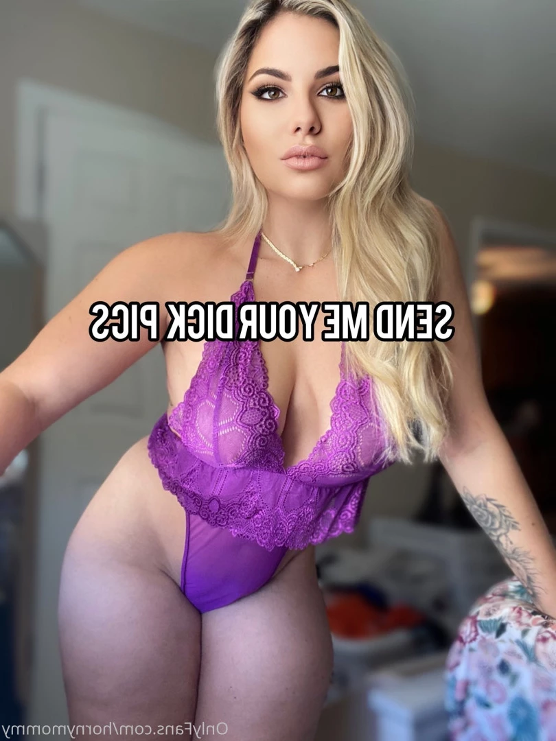 𝗬𝗢𝗨𝗥 𝗡𝗔𝗨𝗚𝗛𝗧𝗬 𝗦𝗧𝗘𝗣-𝗠𝗢𝗠 (31Y/O) [ hornymommy ] Onlyfans leaked photo 6037902 on Hotleaks.tv