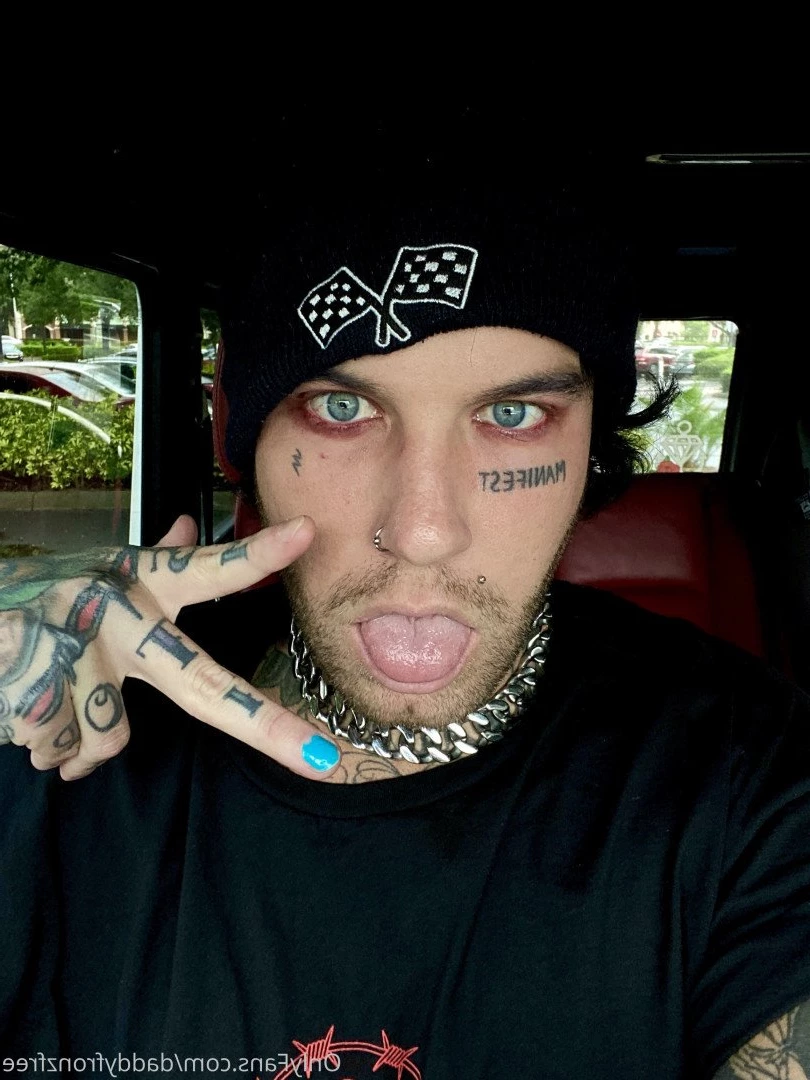 Daddy Fronz [ daddyfronzfree ] Onlyfans leaked photo 292682 on Hotleaks.tv