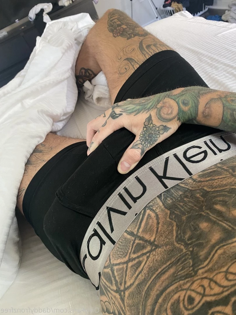 Daddy Fronz [ daddyfronzfree ] Onlyfans leaked photo 292684 on Hotleaks.tv