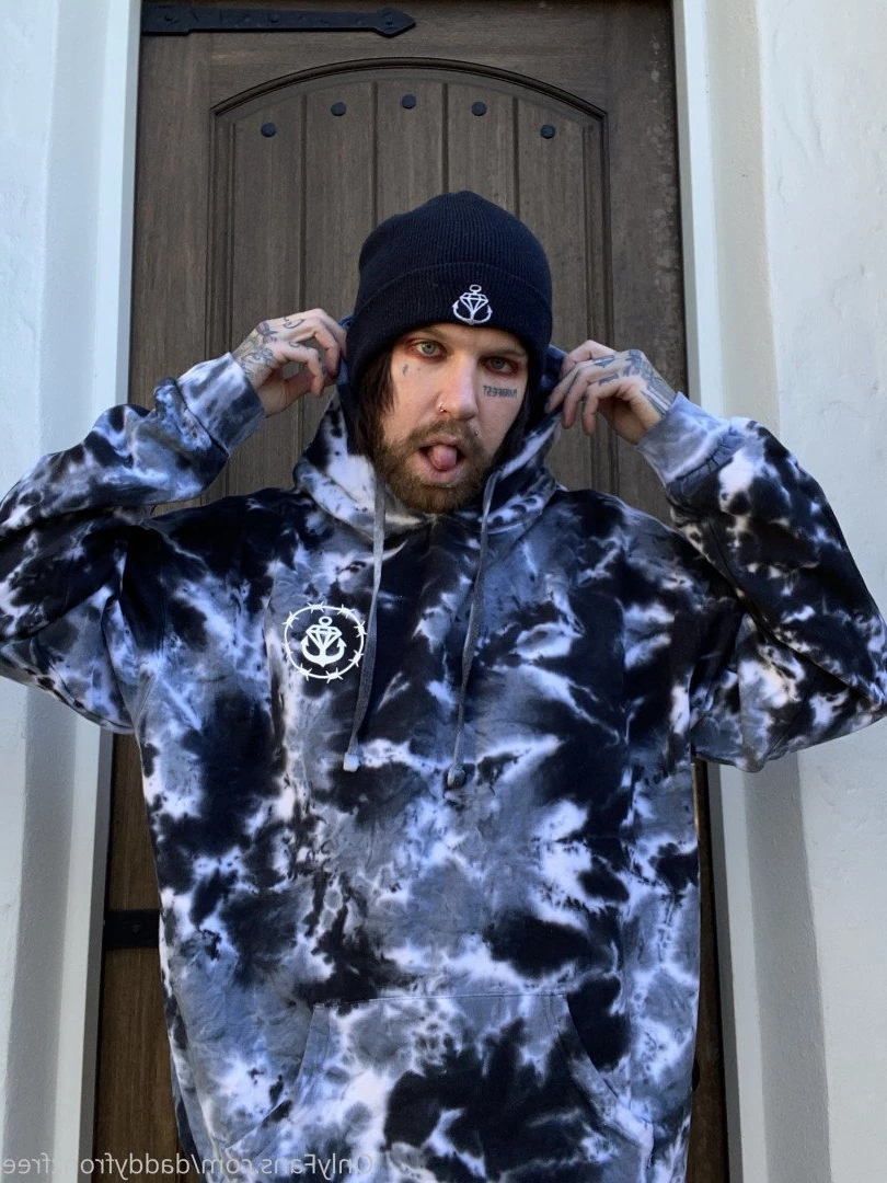 Daddy Fronz [ daddyfronzfree ] Onlyfans leaked photo 292693 on Hotleaks.tv