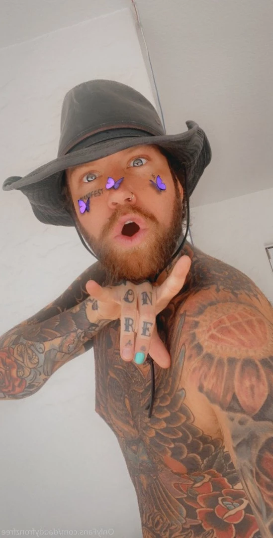 Daddy Fronz [ daddyfronzfree ] Onlyfans leaked photo 292699 on Hotleaks.tv