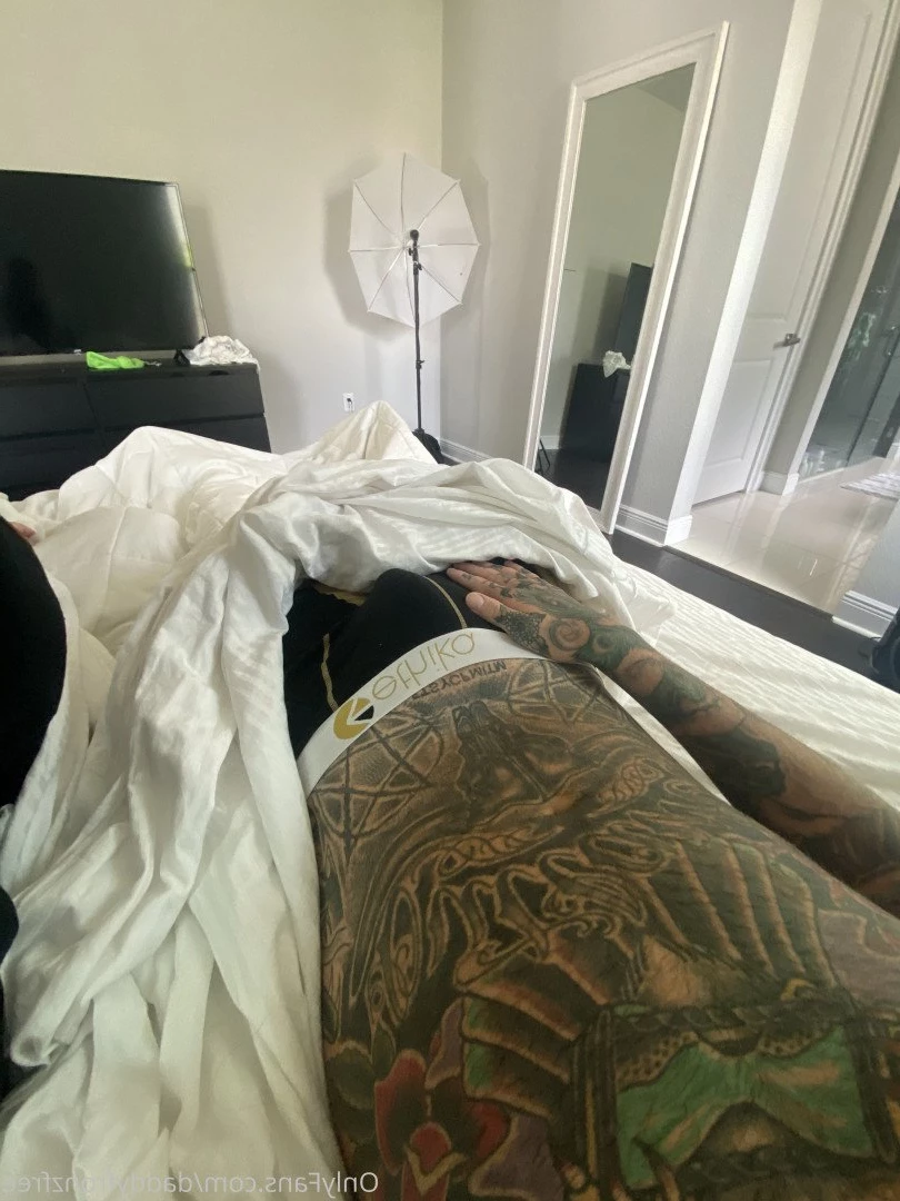 Daddy Fronz [ daddyfronzfree ] Onlyfans leaked photo 292704 on Hotleaks.tv