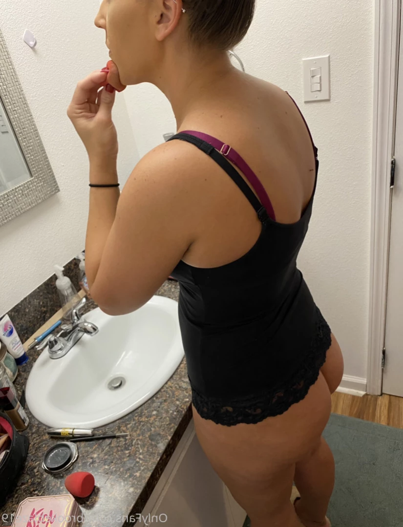 Hotwife Brooke Blaze [ hotwife_brookeblaze ] Onlyfans leaked photo 14593216 on Hotleaks.tv