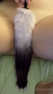 18307289